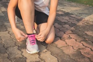 Read more about the article 🏃‍♀️ Running vs Fitness Shoes: A Science-Based Guide to Choosing the Best Shoes for Your Workout in 2025